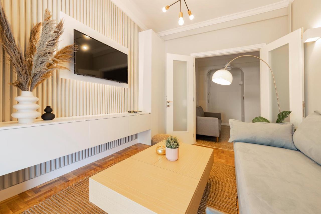 Honeybee Apartment เอเธนส์ ภายนอก รูปภาพ